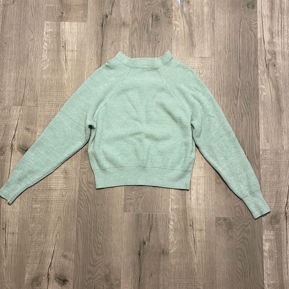 Crew neck sweater